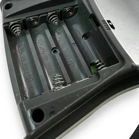 Kenwood Remote Control Unit RC-R0907 - Versatile Home Theater Energy Management - Picture 3 of 6